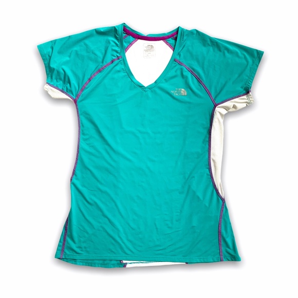 ⤵️THE NORTH FACE SHIRT - Picture 2 of 11